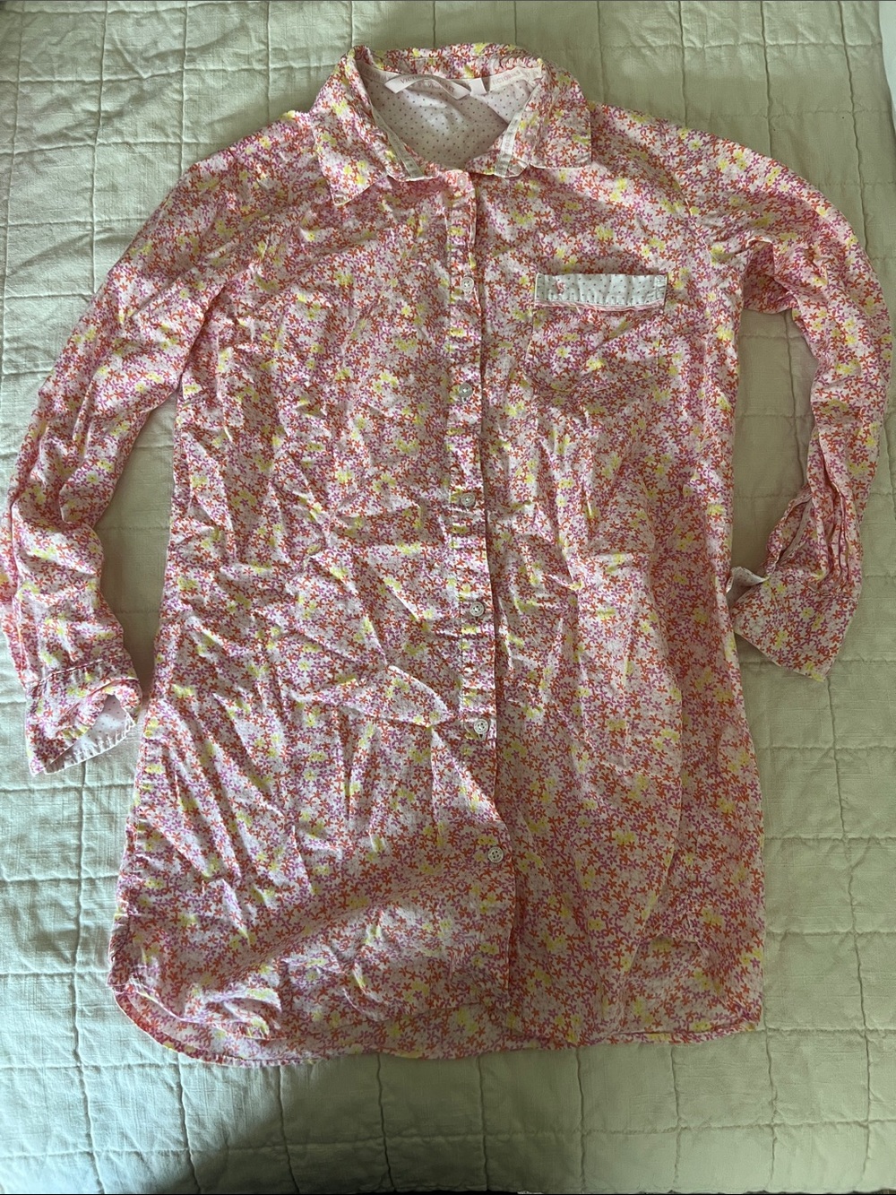 Victoria’s Secret Long Sleeve Sleep Shirt